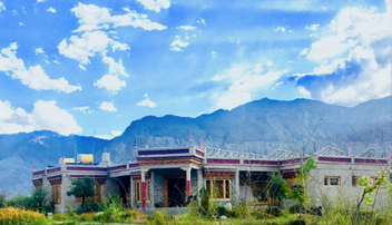 Camping in Nubra Valley 