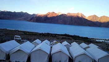 Buddha Camp, Pangong (Spangmik ) Camps In Pangong -Ladakh 