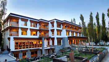 Deluxe Hotels in Ladakh