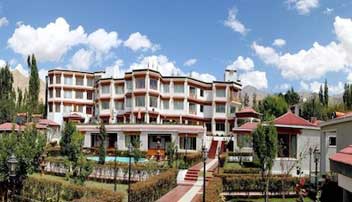 Deluxe Hotels in Ladakh