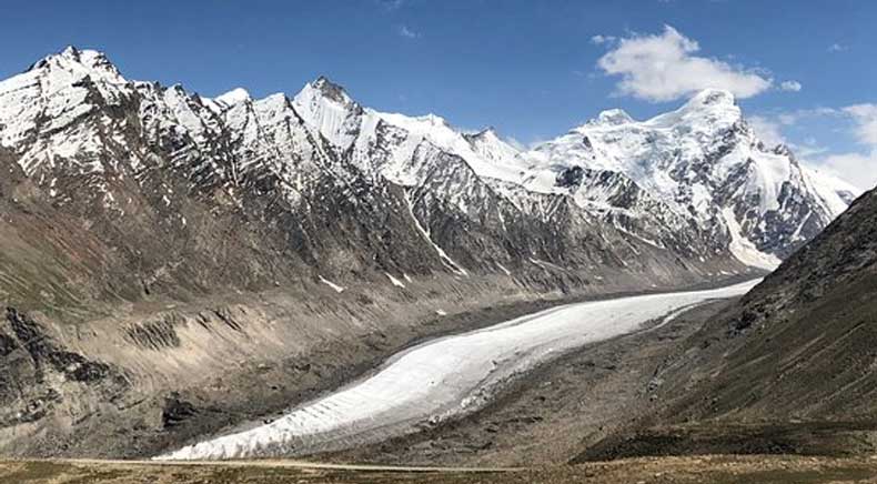 Drang Drung Glacier Zanskar India 