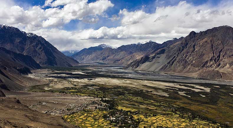 Ladakh tour packages