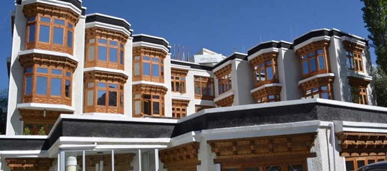 Deluxe Hotels In Ladakh