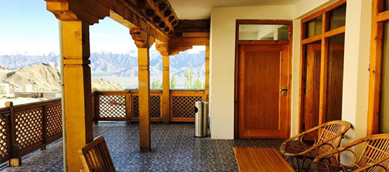 Deluxe Hotels In Ladakh