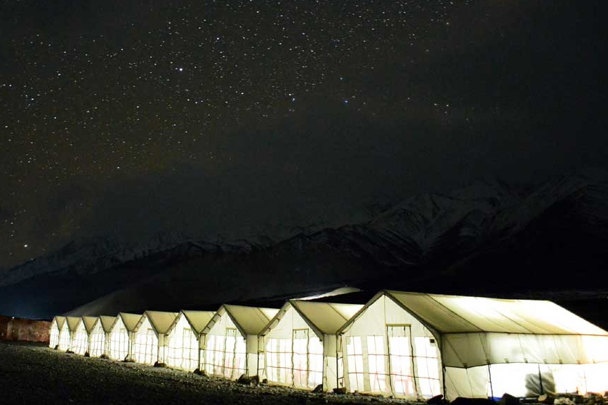 Camps In Pangong -Ladakh