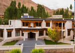 Deluxe Hotels In Ladakh