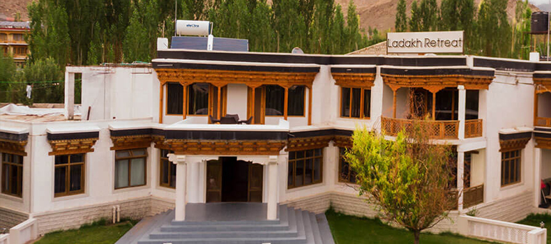 Deluxe Hotels In Ladakh