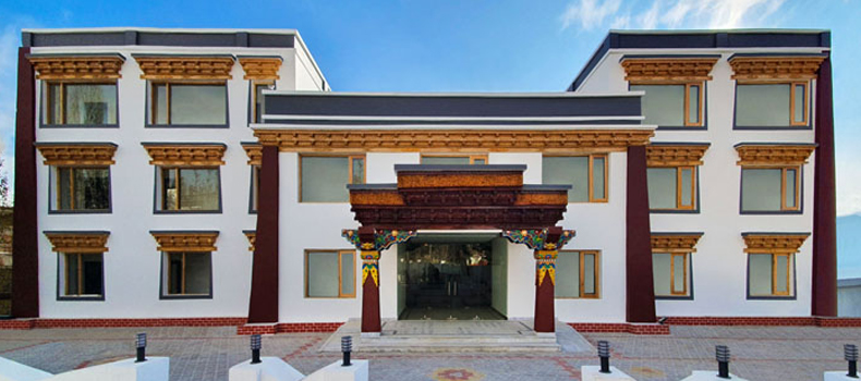 Deluxe Hotels In Ladakh