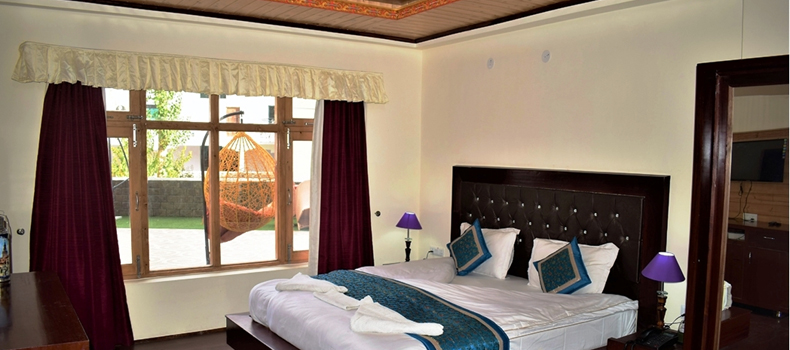 Deluxe Hotels In Ladakh