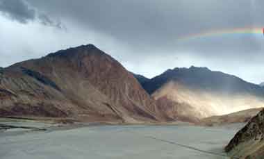 Ladakh Tour Packages in Lehladakhtourism.com