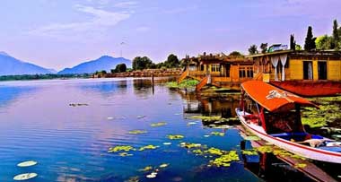 Kashmir Travel Guide and Information