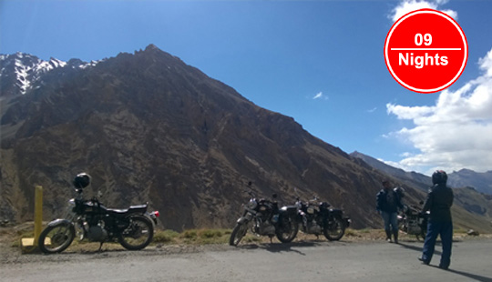 Manali to Ladakh Bike Tour Packages