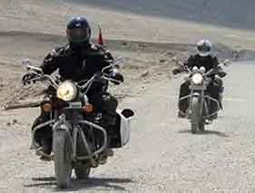 ladakh Bike tour packages