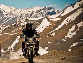 ladakh Bike tour packages