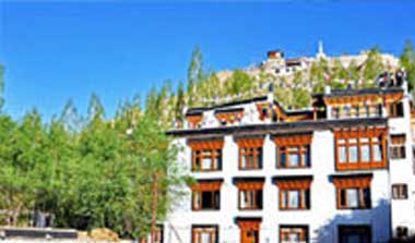 Ladakh Winter Hotels