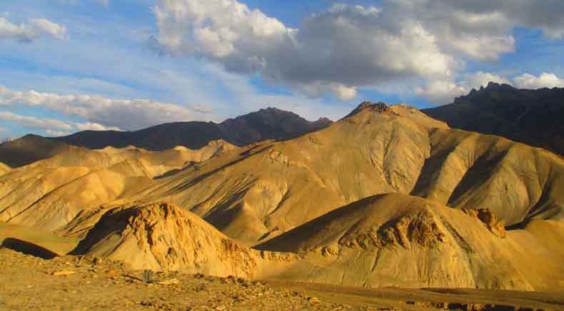 Ladakh tour packages