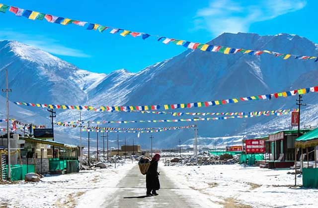 Ladakh Winter tour Packages