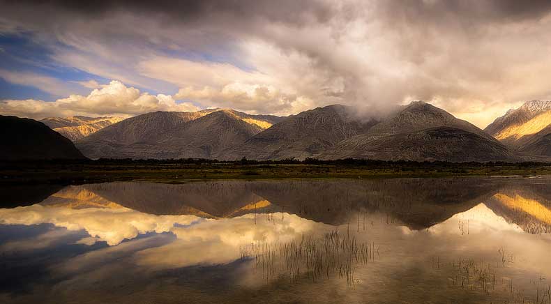 Ladakh tour packages