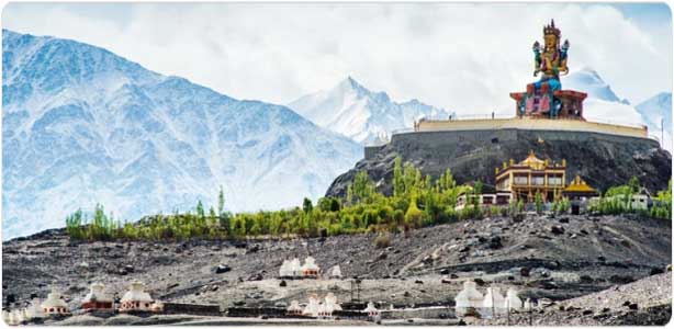 Nubra Valley in Ladakh  Get all Nubra Valley Information here