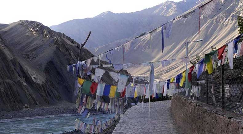 Ladakh tour packages