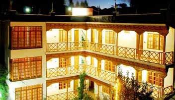 Standard Hotels in Ladakh