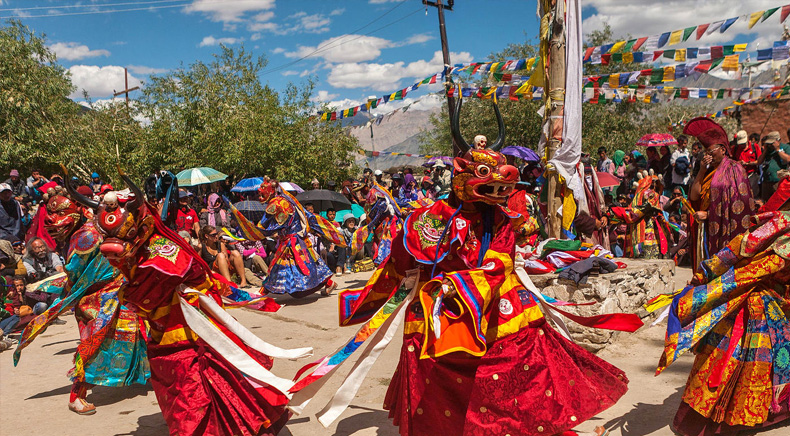 Ladakh tour packages